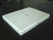 MacBook Pro - Intel Core i7 (2.40GHz;  6MB L3 cache);  8GB (2x 4096MB) 