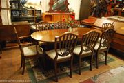 Traditional Dining Table and Chairs for Christmas