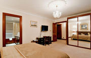 Stay In A 2 Bedroom Serviced Apartment For Your Visit To London