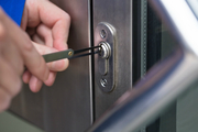 Reliable Commercial Locksmith Service in Barnet