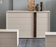 Explore An Extensive Range of Drawers to Add Liveliness to Home