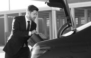 Hire Chauffeur Driven Cars London for a wedding event