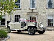 Celebrate love and luxury with Wedding Car Hire London,  