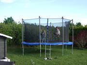 Safe Family Trampolines in UK - Akrobat