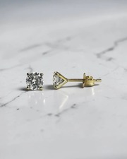 Timeless Diamond Stud Earrings with Exceptional Charm